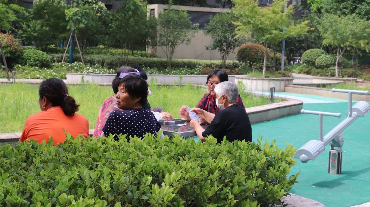“生涯惬意，，，，，，服务知足” 葛塘西片区地块包管房交付回访业主这样说
